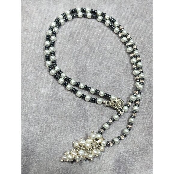 Handmade Whimsical Pearl And Glass Beaded Cluster Pendant Necklace - Picture 9 of 9